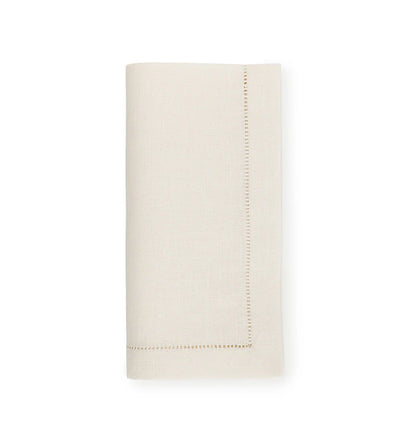 Sferra Festival Linen Dinner Napkins | Set of Four | Neutrals-Tabletop-So &amp; Sew Boutique-Oyster-So &amp; Sew Boutique