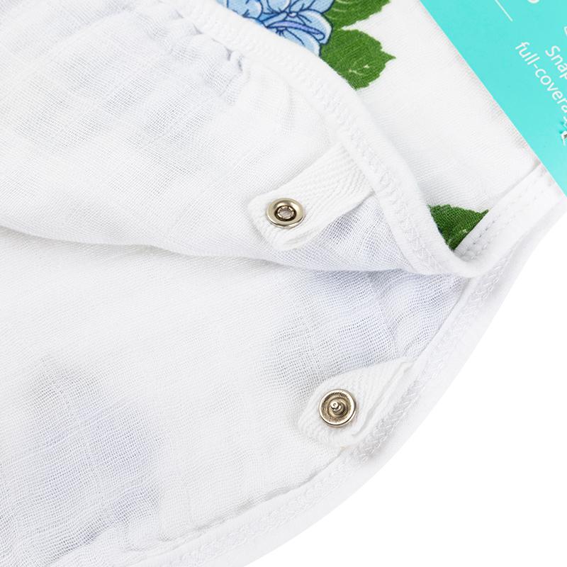 2-in-1 Burp Cloth and Bib : Hydrangeas - So & Sew Boutique